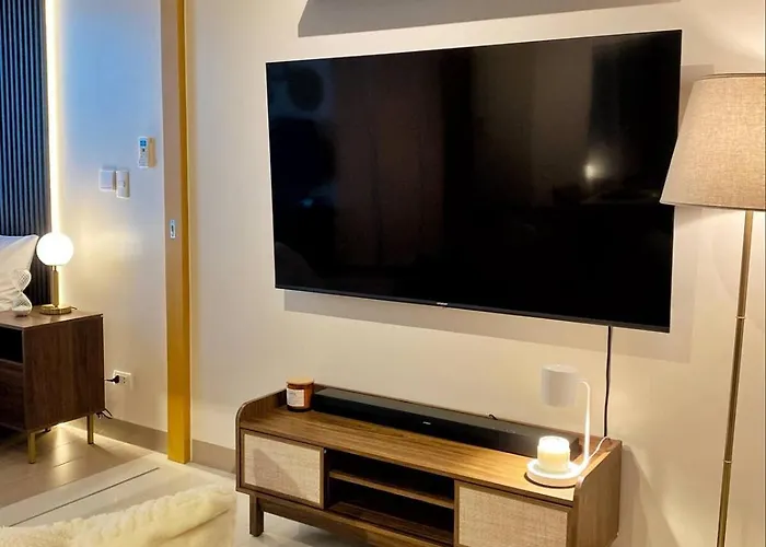 Netflix And Chill Cozy Unit Bgc