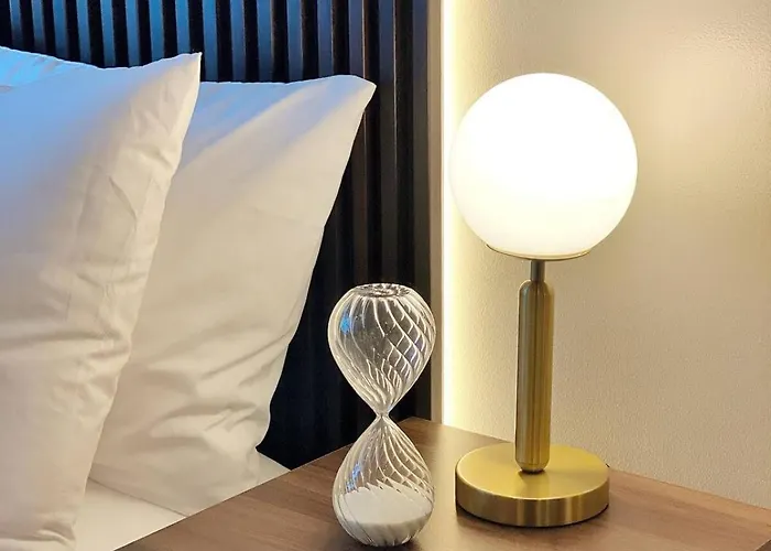 Netflix And Chill Cozy Unit Bgc * Manila